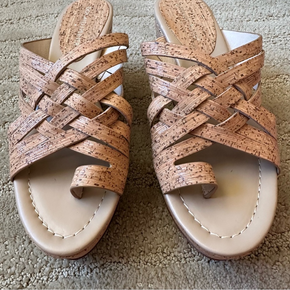 Donald J Pliner Flore Woven Strappy Platform Wedge Cork Slip On Sandals Tan 8.5 - Picture 10 of 16